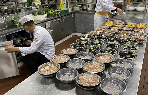 預制菜還是現炒？消費者知情權與餐飲服務的平衡探討